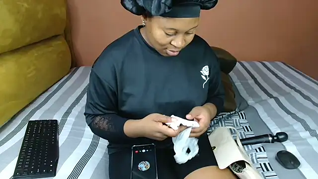 SexxyAddiict online show from 3, 3, 2026