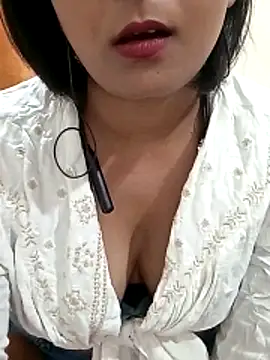 Queen Kushi4 online show from 18, 6, 2026