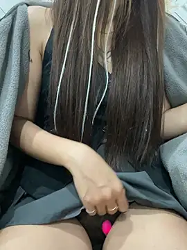   BabyShowPublic   online show from 25, 3, 2026