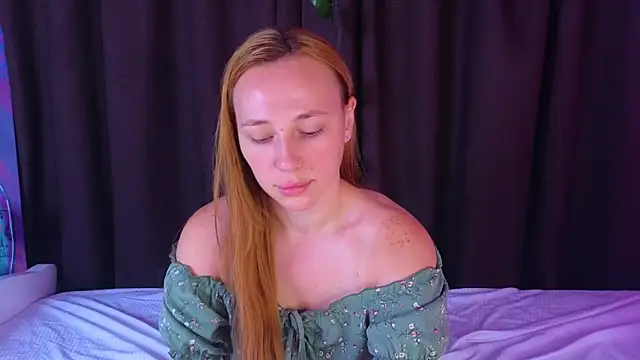 Snapshot of BettyStevenson chatting on 10, 9, 2025 BettyStevenson online show from 10, 9, 2025