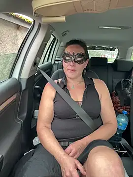 Nadja Noir online show from 16, 11, 2025