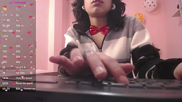 LadyWawy online show from 17, 10, 2025