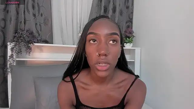 Mistt Mia online show from 2, 10, 2025