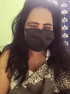 Snapshot of mallu-lover chatting on 27, 10, 2025 mallu-lover online show from 27, 10, 2025