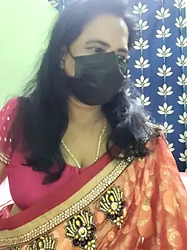 Snapshot of mallu-lover chatting on 1, 11, 2025 mallu-lover online show from 1, 11, 2025