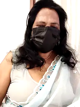 Snapshot of mallu-lover chatting on 22, 4, 2026 mallu-lover online show from 22, 4, 2026