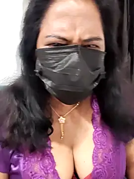 Snapshot of mallu-lover chatting on 28, 4, 2026 mallu-lover online show from 28, 4, 2026