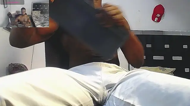 MrByronStallion online show from 28, 4, 2026