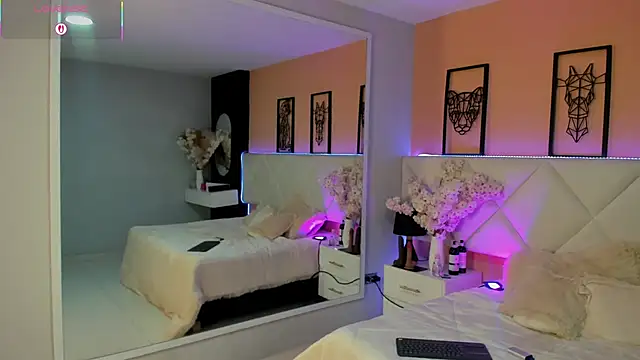 Snapshot of amy_miller1 chatting on 31, 10, 2025 amy miller1 online show from 31, 10, 2025