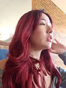 lunnaa  online show from 25, 2, 2026