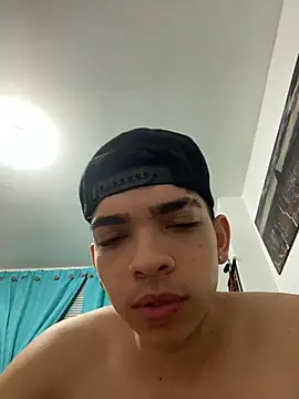 Eryonbradley online show from 27, 10, 2025