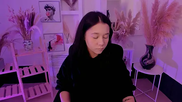ScarlettMurr online show from 13, 9, 2025