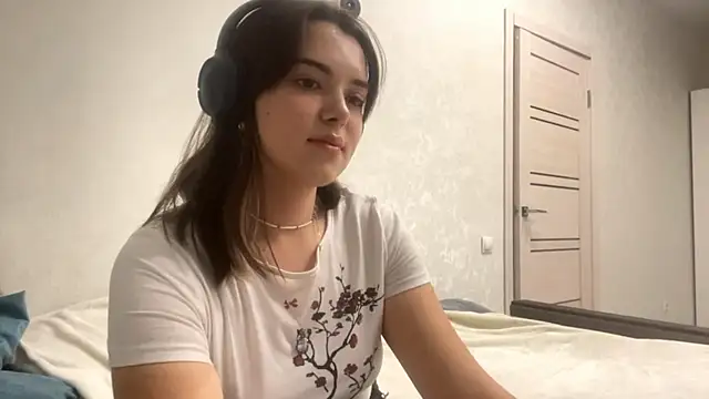 Snapshot of PUP_PUP_Sea chatting on 2, 10, 2025 PUP PUP Sea online show from 2, 10, 2025
