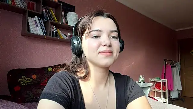 Snapshot of PUP_PUP_Sea chatting on 11, 10, 2025 PUP PUP Sea online show from 11, 10, 2025