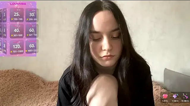 Snapshot of AriaVice chatting on 13, 9, 2025 AriaVice online show from 13, 9, 2025