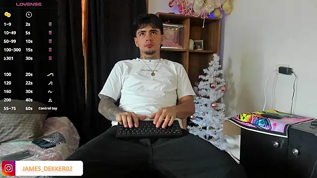 JamesDeker online show from 18, 11, 2025