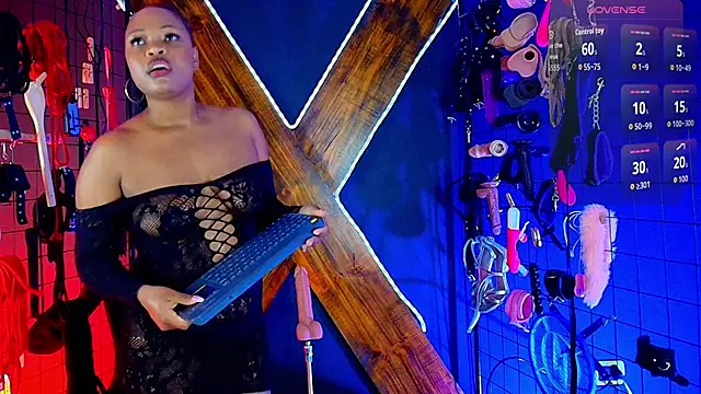 Snapshot of MrEbonybdsm chatting on 13, 2, 2026 MrEbonybdsm online show from 13, 2, 2026