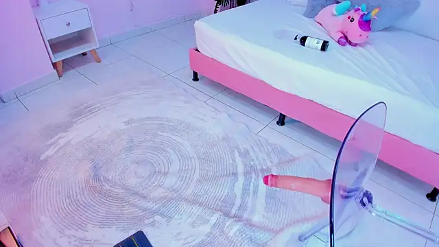 Snapshot of Nina_sweetz12 chatting on 5, 11, 2025 Nina sweetz12 online show from 5, 11, 2025