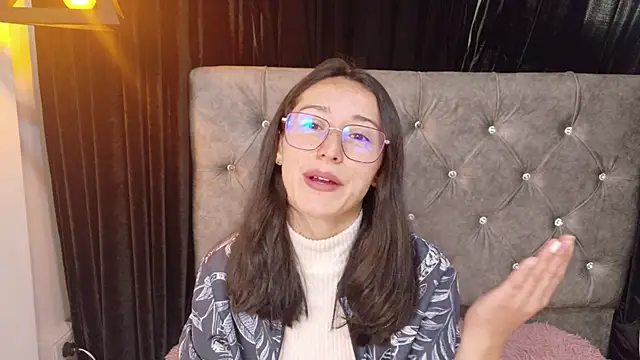 Snapshot of Ginevra_esposito chatting on 16, 9, 2025 Ginevra esposito online show from 16, 9, 2025