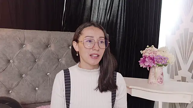 Snapshot of Ginevra_esposito chatting on 17, 9, 2025 Ginevra esposito online show from 17, 9, 2025