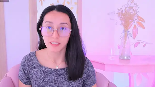 Snapshot of Ginevra_esposito chatting on 26, 9, 2025 Ginevra esposito online show from 26, 9, 2025