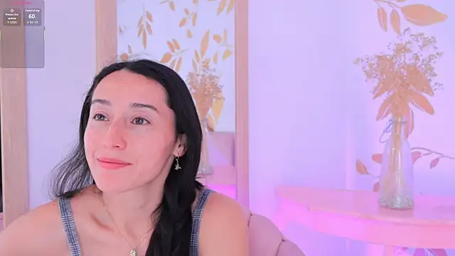 Snapshot of Ginevra_esposito chatting on 7, 10, 2025 Ginevra esposito online show from 7, 10, 2025