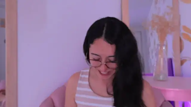 Snapshot of Ginevra_esposito chatting on 1, 12, 2025 Ginevra esposito online show from 1, 12, 2025