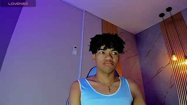 Snapshot of Ivone_Rose_ chatting on 19, 11, 2025 Ivone Rose online show from 19, 11, 2025