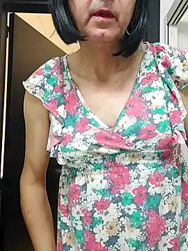 Emily de Carla online show from 2, 12, 2025