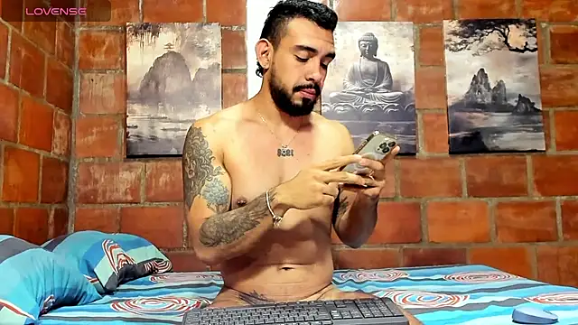 Snapshot of Luck_Andrew chatting on 20, 4, 2026 Luck Andrew online show from 20, 4, 2026