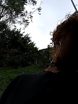 Vikyvoyeur online show from 30, 9, 2025