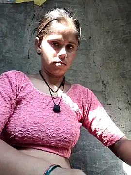 Hot-ilaiy online show from 20, 10, 2025