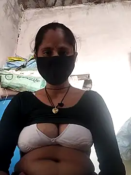 Hot-ilaiy online show from 24, 11, 2025