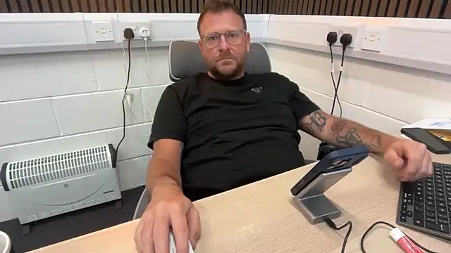 bilf1978 online show from 15, 4, 2026