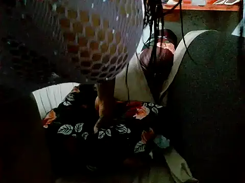 Snapshot of bustydivaxx21 chatting on 26, 9, 2025 bustydivaxx21 online show from 26, 9, 2025