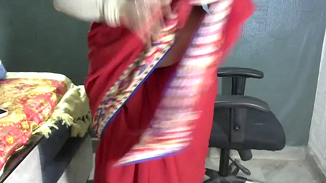 Snapshot of sexy_indianboobs chatting on 3, 1, 2025 sexy indianboobs online show from 3, 1, 2025