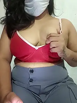 Snapshot of Sakshi4u chatting on 27, 11, 2025 Sakshi4u online show from 27, 11, 2025