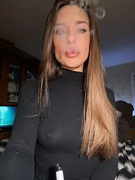 Snapshot of _shadylady_ chatting on 24, 10, 2025 shadylady online show from 24, 10, 2025