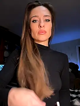 Snapshot of _shadylady_ chatting on 27, 10, 2025 shadylady online show from 27, 10, 2025