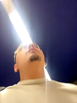 Snapshot of papisabroson chatting on 9, 9, 2025 papisabroson online show from 9, 9, 2025