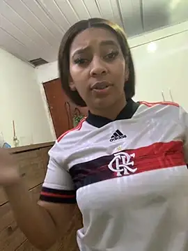 Crisschiavo online show from 27, 9, 2025