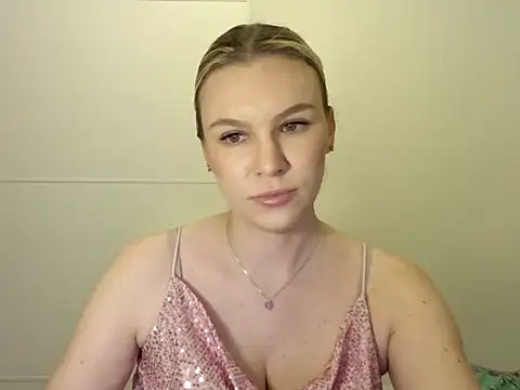 Snapshot of SadieBrilliance chatting on 21, 10, 2025 SadieBrilliance online show from 21, 10, 2025