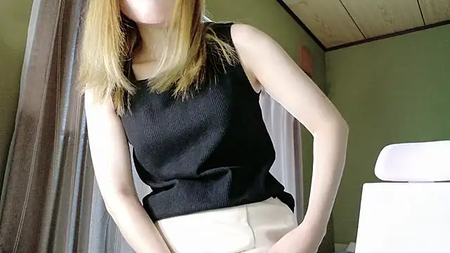 Snapshot of miyu0002 chatting on 29, 9, 2025 miyu0002 online show from 29, 9, 2025