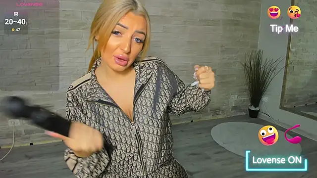 Lexi Blazee online show from 27, 9, 2025