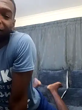 Snapshot of TmanZim2025 chatting on 4, 11, 2025 TmanZim2025 online show from 4, 11, 2025