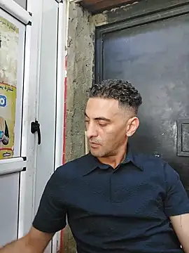 Snapshot of Mahdidido45 chatting on 27, 6, 2026 Mahdidido45 online show from 27, 6, 2026