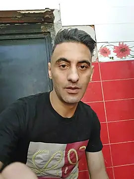 Snapshot of Mahdidido45 chatting on 9, 7, 2026 Mahdidido45 online show from 9, 7, 2026