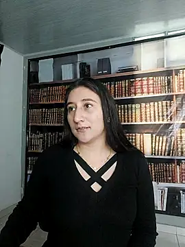 Snapshot of LunaBaby- chatting on 16, 10, 2025 LunaBaby- online show from 16, 10, 2025