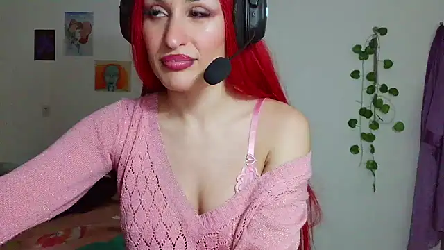 Snapshot of kendrafarq chatting on 23, 7, 2026 kendrafarq online show from 23, 7, 2026