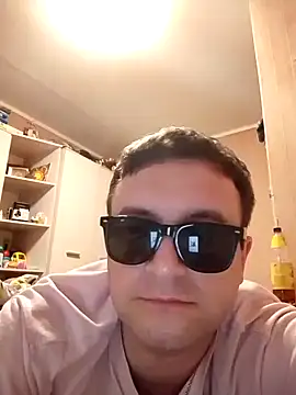 Snapshot of Ivandovxxxl_1010 chatting on 11, 10, 2025 Ivandovxxxl 1010 online show from 11, 10, 2025